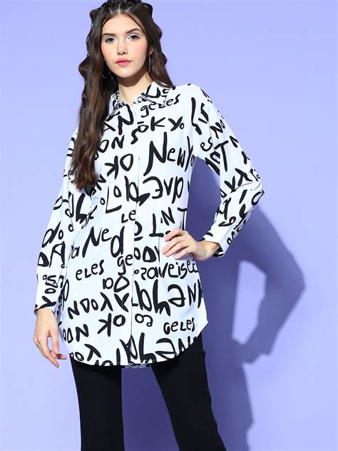 Women White & Black Typography Printed Spread Collar Neck Curved Hem ...