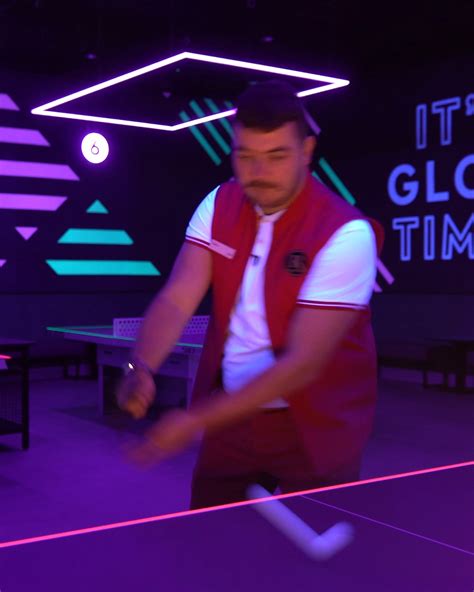 Butlins Advert 的图像结果