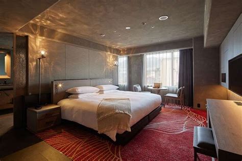 The Hotel Higashiyama Kyoto Tokyu, A Pan Pacific Hotel Shuttle Bus ...