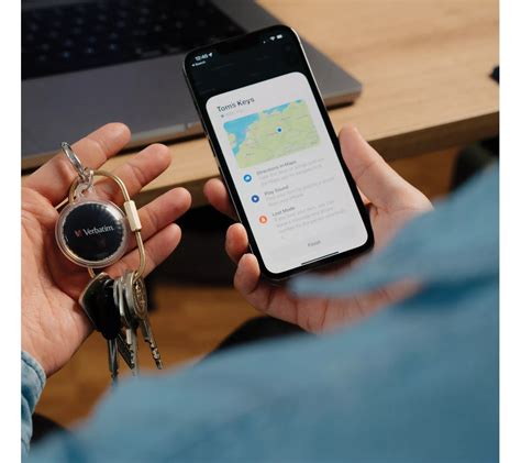 QVC.com Tracker Phone 的图像结果