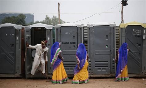 Swachh Bharat Unable To Popularise Safest Type of Toilets: Report - The ...
