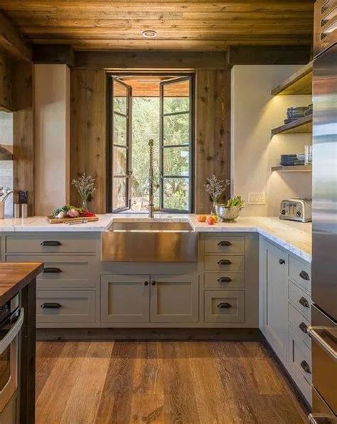 Rustic Kitchen Cabinets - Real Wood Vs Laminate