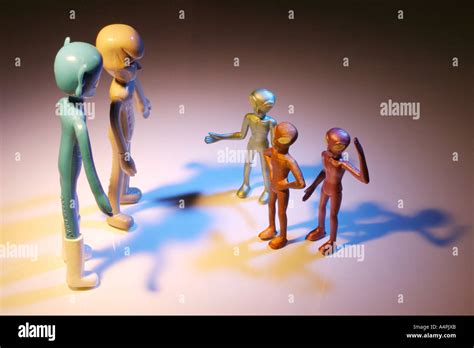 Alien Creature Figure 的图像结果