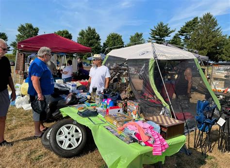 Four Seasons Campground Flea Market & Car/Trailer Show, 158 Woodstown ...