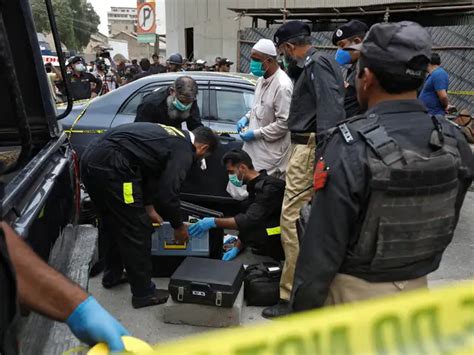 Weapons and explosives - Pakistan Stock Exchange building attacked in ...