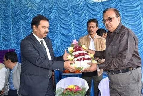 Employee reward and recognition program at ECL