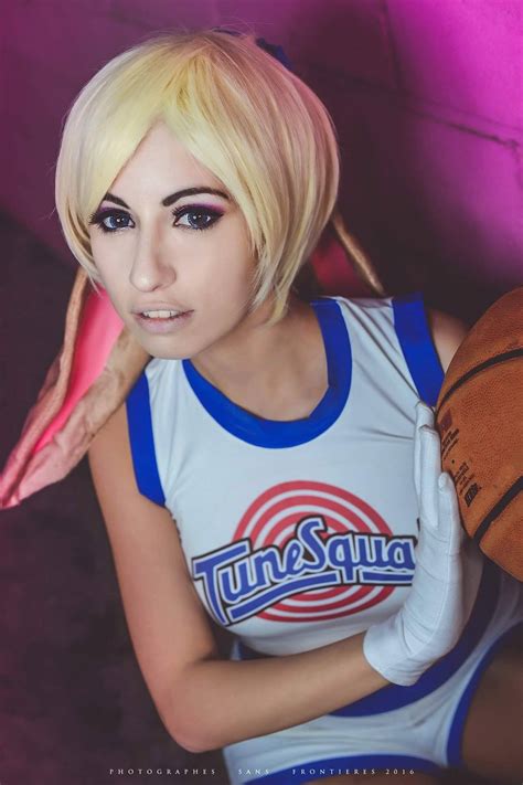 Lola Bunny's Instagram, Twitter & Facebook on IDCrawl