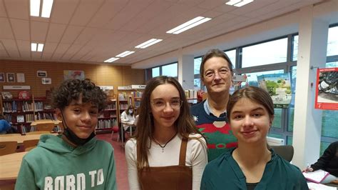 Image result for College Olympe De Gouges Sainte-Pazanne