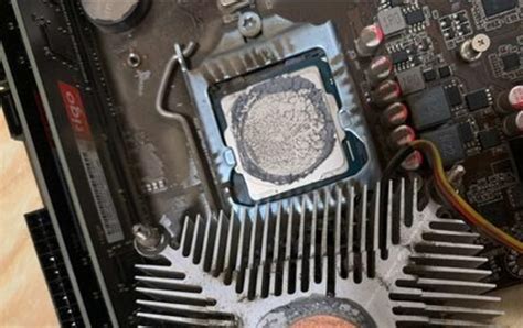 win10电脑一开机CPU温度就到90多度怎么回事 - 系统之家u盘启动盘制作工具官网