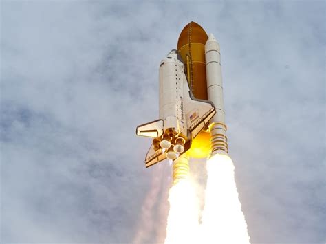 Space Travel 的图像结果