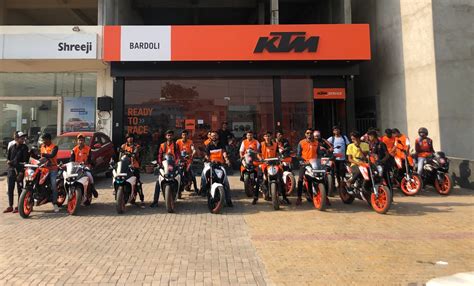 Ram Auto in Barasadi,Bardoli - Best Motorcycle Dealers near me in ...