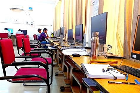 Madan Mohan Malaviya University of Technology Gorakhpur Campus: Photos ...