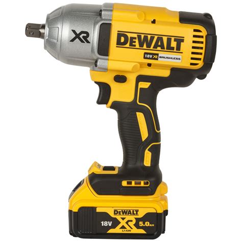 Impact Wrenches | DEWALT