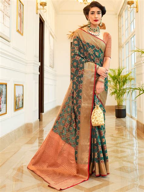 Gorgeously Green Patola Saree With Enchanting Gold Border – TrendOye