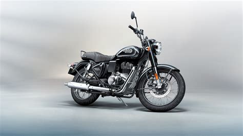 Royal Enfield Launches Military Silver Variant of Bullet 350 | GearFliQ