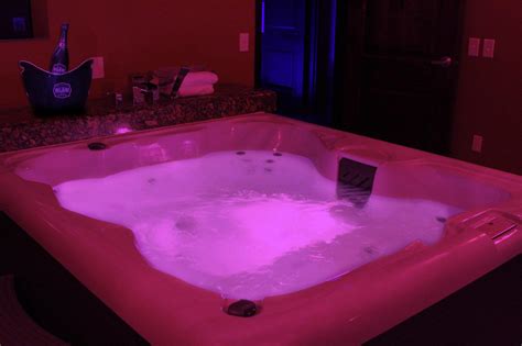 Services - Mirage Exotic Nightlife Greensboro