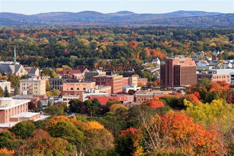 Best Bangor Maine Campgrounds For Families & Groups