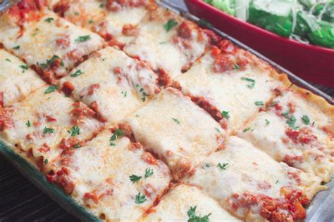 Simple Turkey Lasagna Recipe - I Heart Recipes