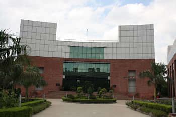 Top GNM Colleges in Ranchi 2026: Ranking, Fees, Admission, Placement 2026
