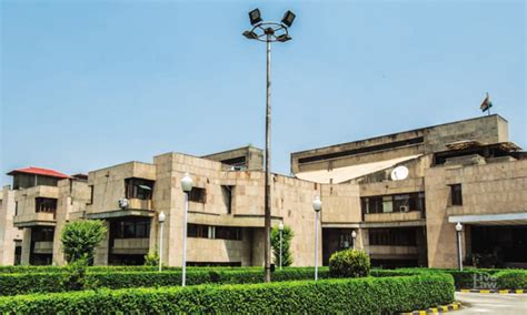 Piece-Rate Workers Not Entitled To Pension Benefits Granted To Regular ...