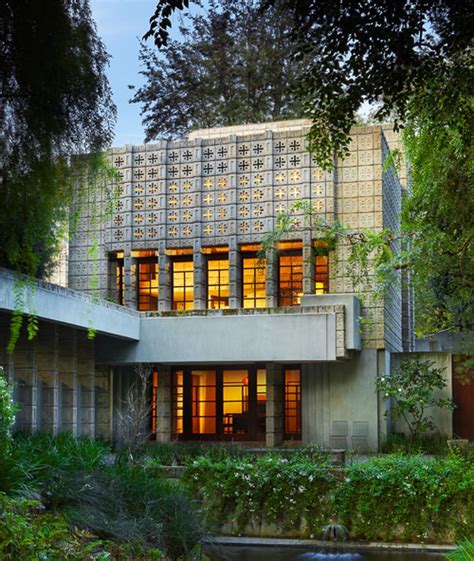 Own a Piece of Architectural History: Frank Lloyd Wright’s La Miniatura ...