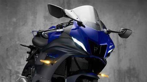 Image result for Yamaha R7 Computer
