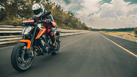 KTM 790 Duke 2019 Bike Photos - Overdrive