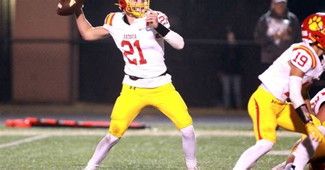 Batavia wins game in the trenches, beats Wheaton Warrenville South to ...