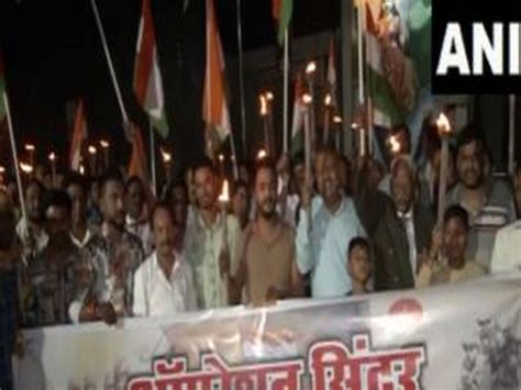 Nagpur: People carry out grand torch rally to celebrate grand valor of ...