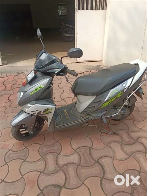 Well maintained Yamaha ZR - Scooters - 1794229279