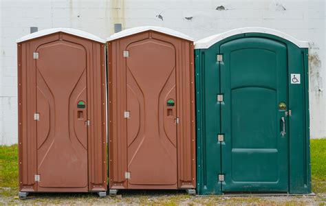 A Look at Different Porta Potty Dimensions