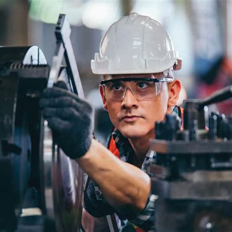 Insurance Manufacturing 的图像结果