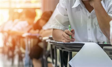 Hindi not mandatory; only Marathi is compulsory in Maharashtra schools