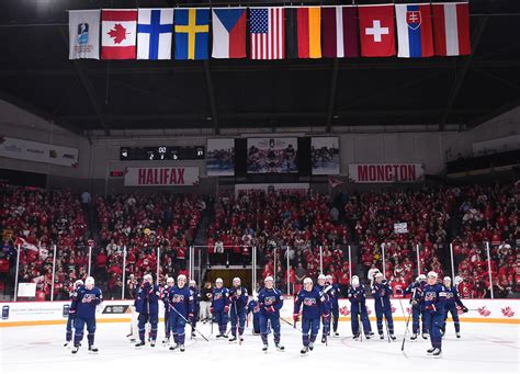 IIHF - Gallery: United States vs Canada (SF) - 2023 IIHF World Junior ...