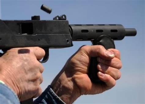 Exploding Guns 的图像结果