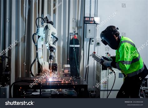 Engineer Uniform 的图像结果