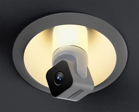 iF Design - Wyze Light Bulb Camera