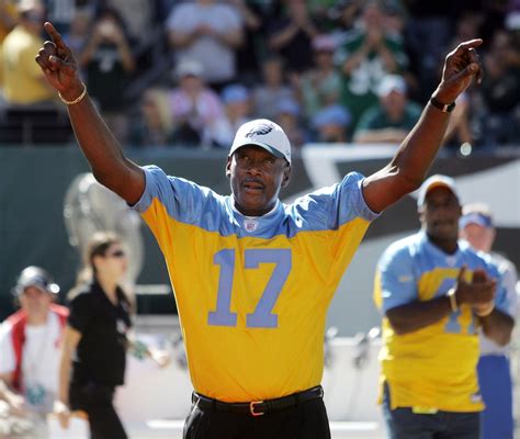 Eagles legend Harold Carmichael (finally) selected for Pro Football ...