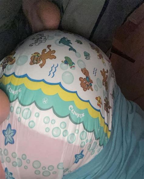 I wet the bed 😭😭😭 ... Mommy said I have to take punishments from the comments below :((( : r ...