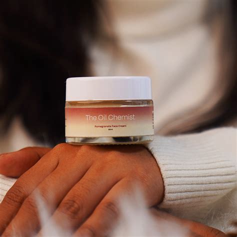 Pomegranate Anti-Ageing Face Cream for Fine Lines, Wrinkle Reduction ...