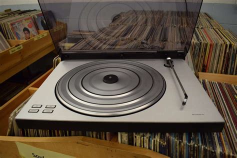 Bang And Olufsen Turntable