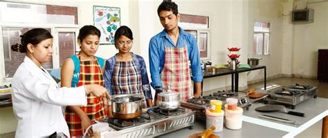 Faculty of Nursing Sciences Course Details - Rama University