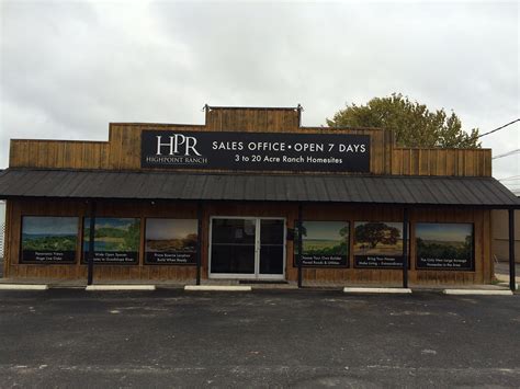 Business Building Signs 的图像结果