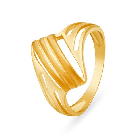 Bewitching 22 Karat Yellow Geometric Gold Finger Ring