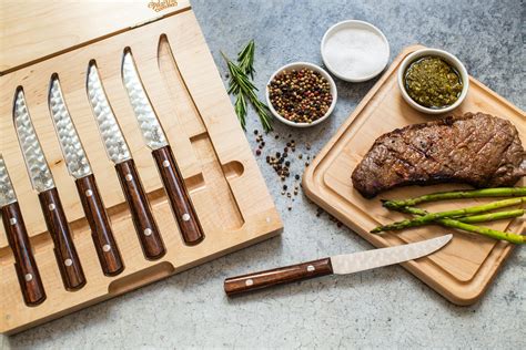 Steak Knife Sets