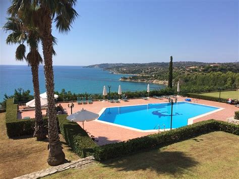 AFRATO VILLAGE APARTMENTS (Trapezaki) - Hotel Reviews, Photos, Rate ...