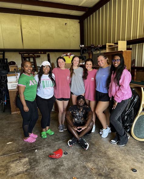 VSU FRATERNITY, SORORITY STUDENTS GIVE BACK TO CAMPUS AND COMMUNITY - My Fraternity