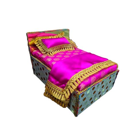 PETALUMA Wooden Bed Suitable for 4-5 No. Size Laddu Gopal ji, Krishna ...