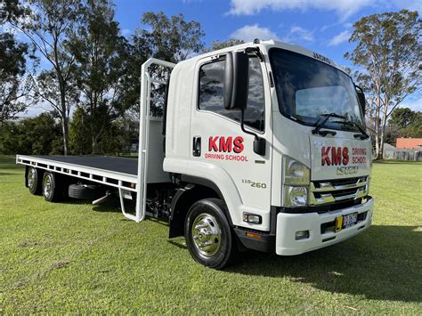 Heavy Rigid (HR) Truck Licence Brisbane | KMS Driving School