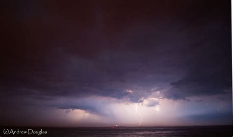 Thunder Lightning Rain Weather 的图像结果